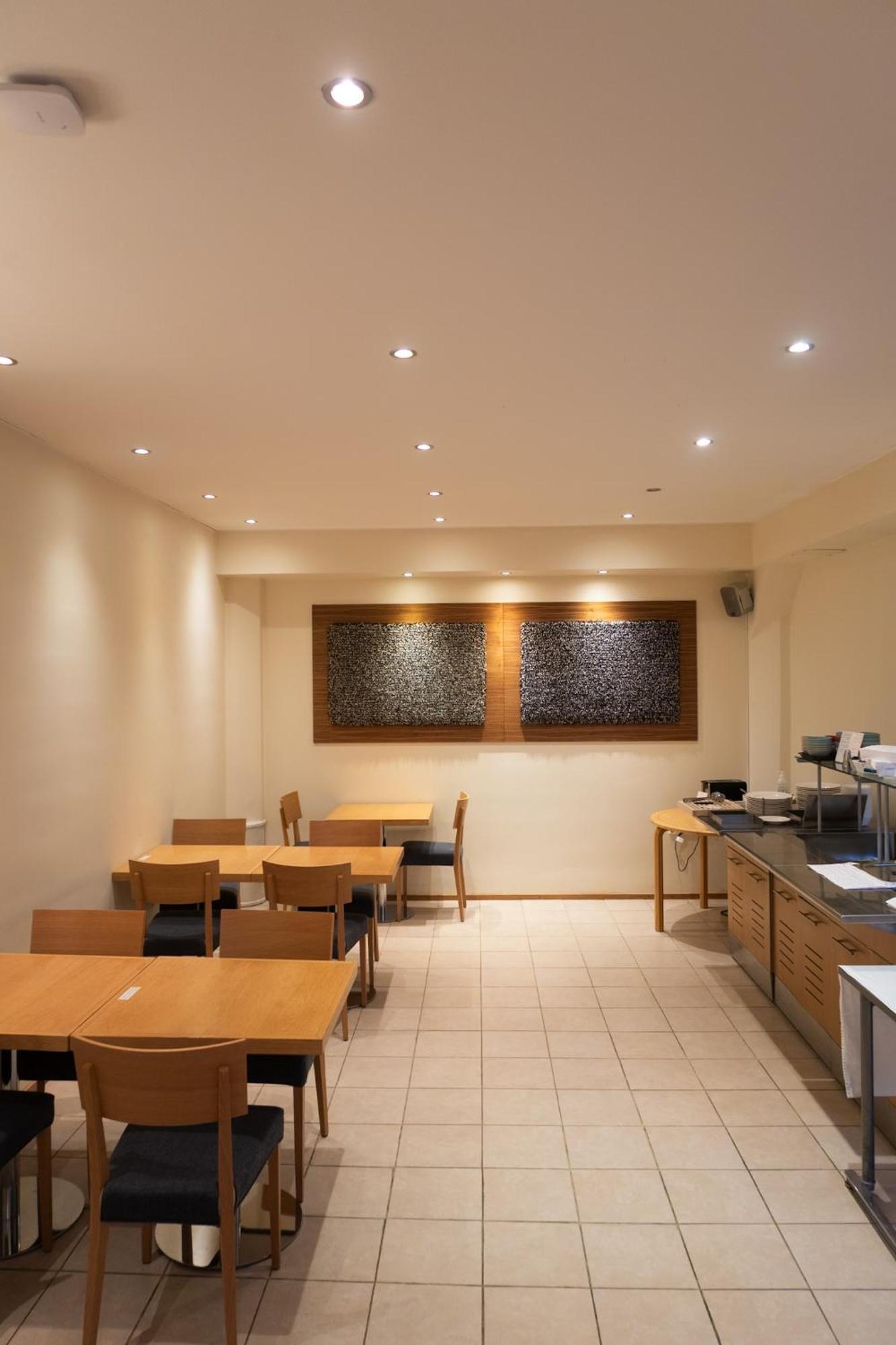 家园酒店 坦佩雷 外观 照片